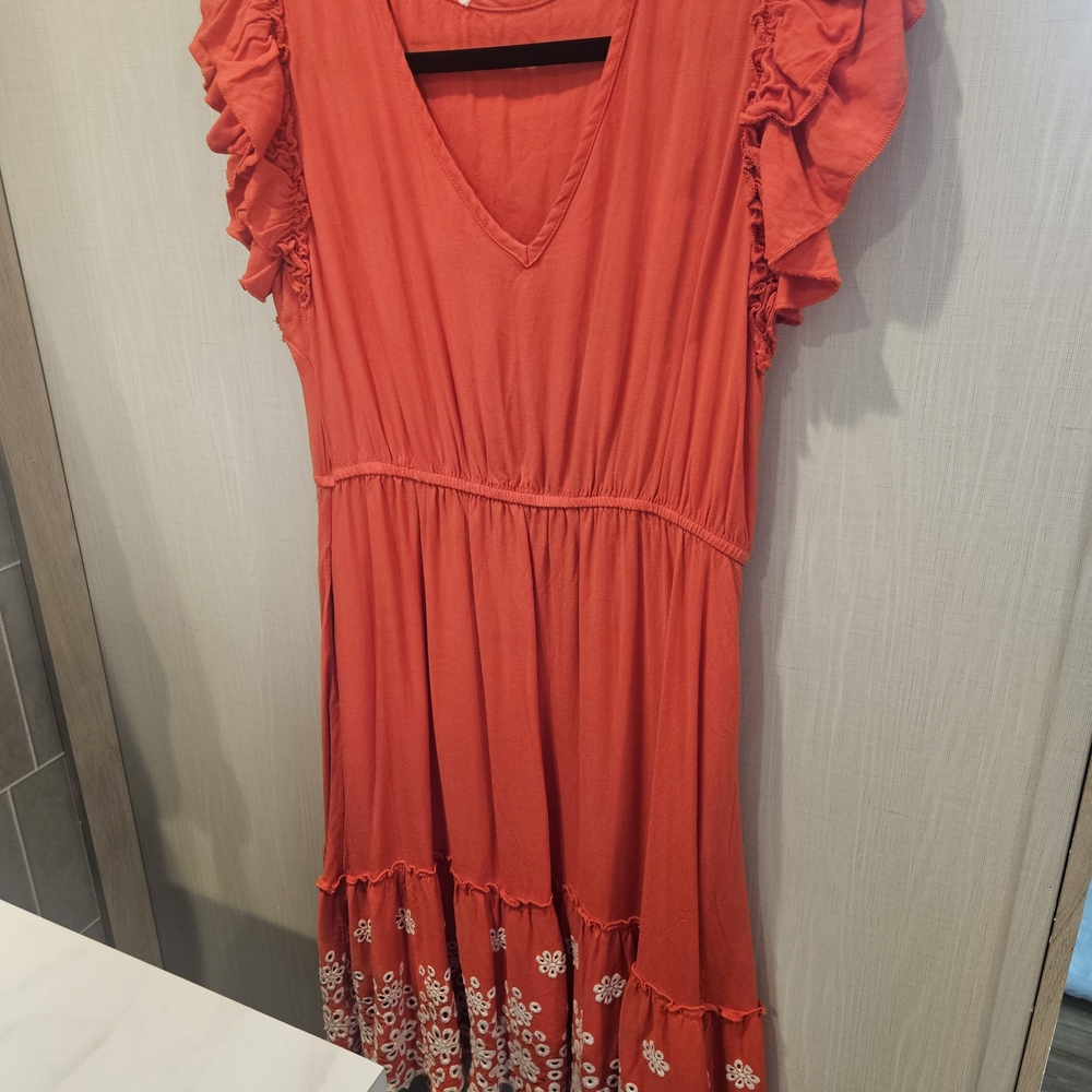 Bold Red Ruffled Floral Embroidery Summer Dress With Pockets Womens Size Medium